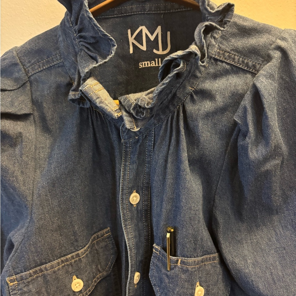 KMJ Signature Ruffle Collar Denim Botton-Down Shirt with 3/4 Sleeves, Size Small - Picture 12 of 12